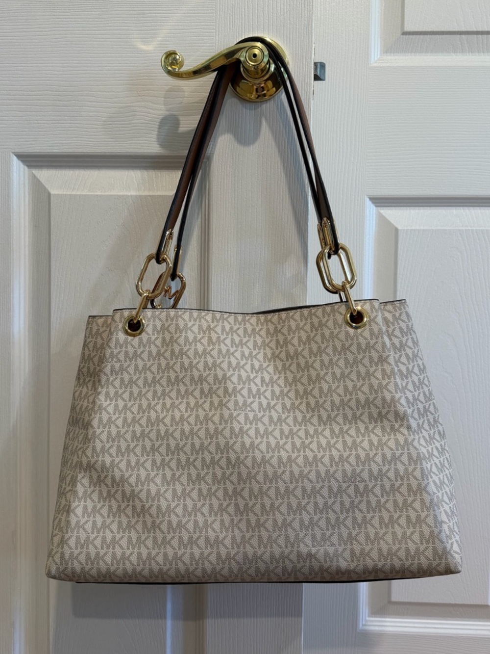 Michael Kors Trisha Cream Logo-Print Shoulder Tote with Brown Handles - Picture 2 of 10